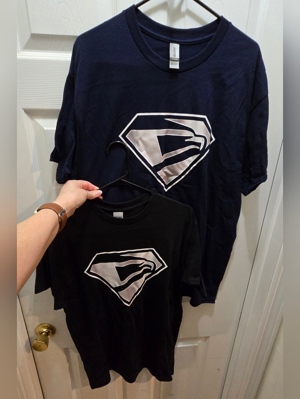Gildan Short Sleeve Graphic Tee, M-black OR L-navy Blue, Price Is For 1 Shirt